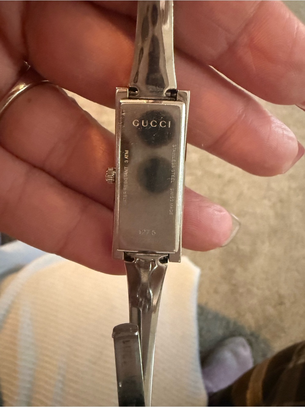 Gucci Silver Rectangular Gray Pattern Dial Bangle Watch - Picture 7 of 7